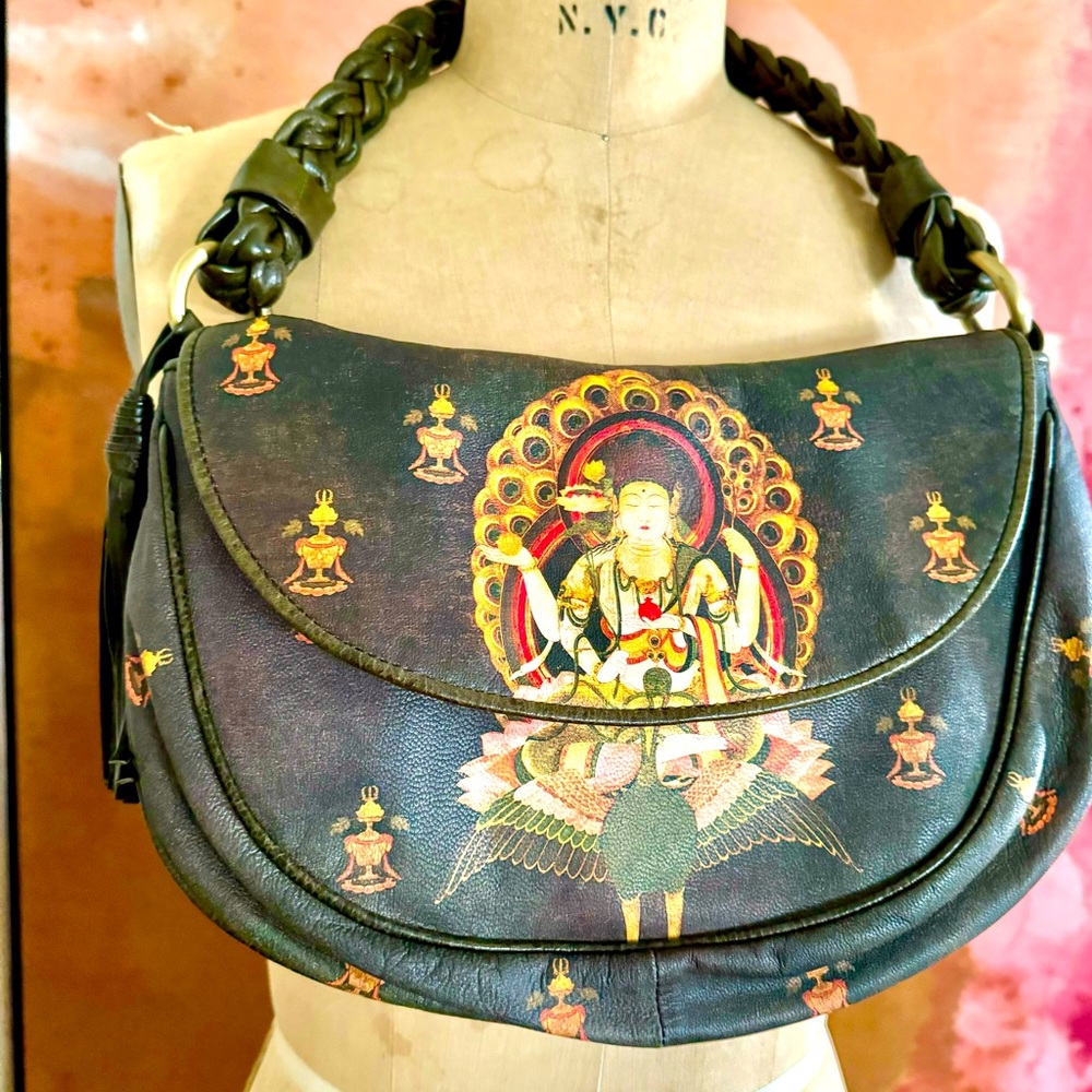 Fabulous ICON Los Angeles, Buddah purse w/ dust bag Snazzy Zen, Boho, Ca. Style